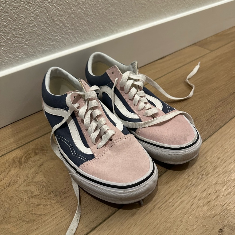 Rare Women’s Vans